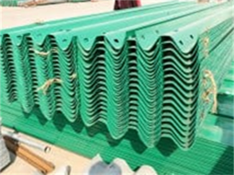 高速波形护栏板成套配件有哪些？及各种配件用量